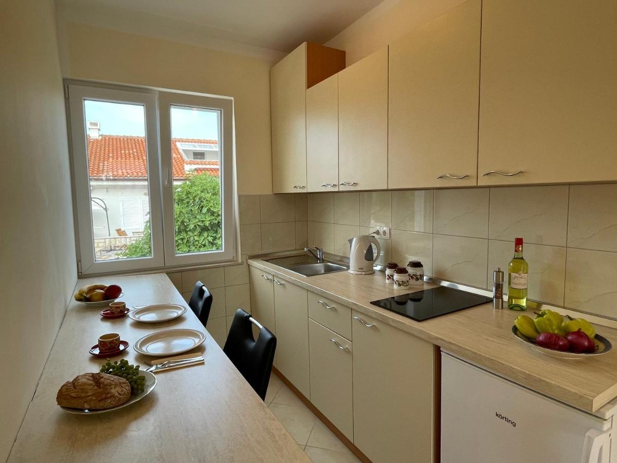 Novalja Apartments By Nena Bagian luar foto